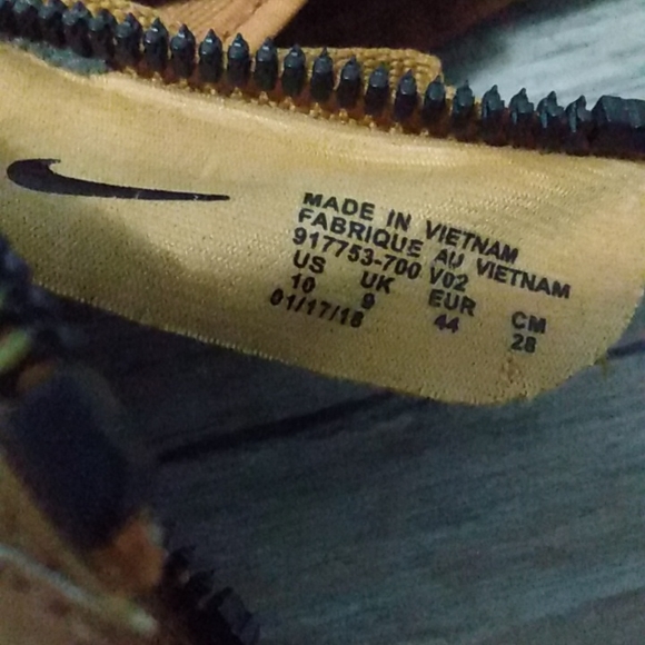 NIKE SF AIR FORCE 1 MID - Picture 3 of 4